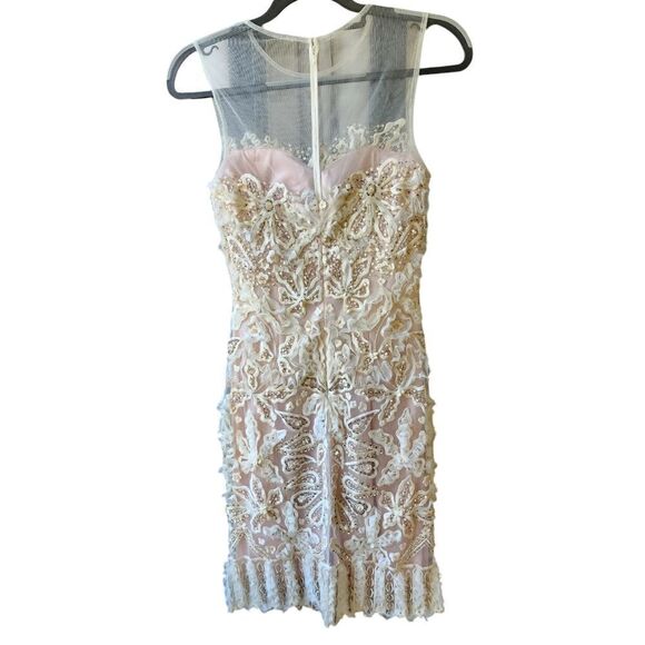 Jovani - Picture 3 of 7